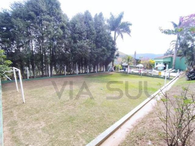 Chácara à venda em Juquitiba  Chácara em Juquitiba/SP