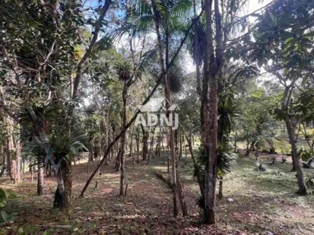 Chácara à venda em Juquitiba SP: 21.000m² Imperdível oportunidade!