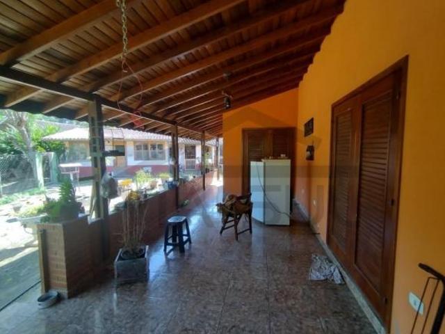 Chácara à venda em Juquitiba/SP, com ótima localização próxima ao centro