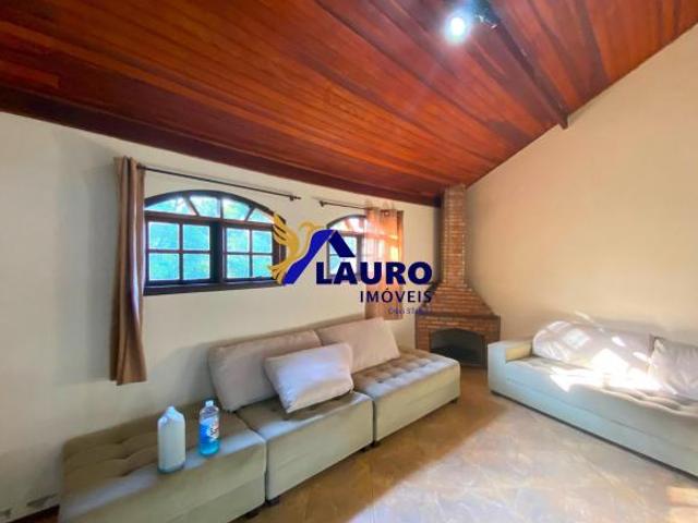 Chácara à venda em Louveira SP, bairro Monterrey: 1 sala, 3 banheiros, 4 vagas, 120m² de área. Venha
