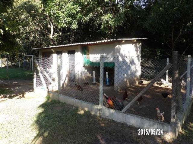 Chácara à venda em Lindóia, 3 dormitórios 1 suíte, sala 2 ambiente Estar/Jantar, cozinha america