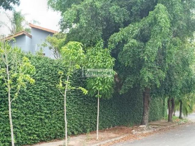 Chácara à Venda em Lindóia SP, Jardim Encostas do Lago: 5 Quartos, 5 Suítes, 2 Salas, 4 Vagas, 360m²