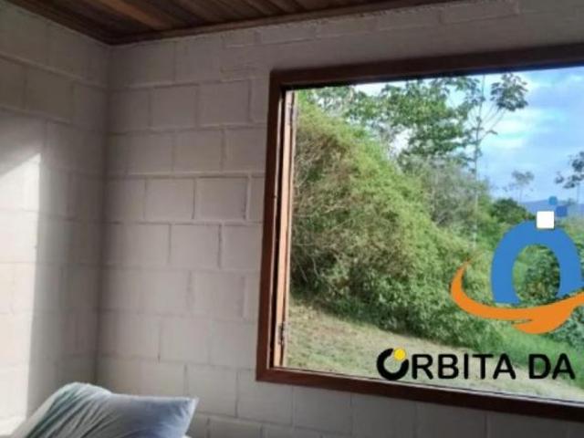 Chácara à venda em Morretes PR: 2 quartos, sala, banheiro, garagem para 6 carros e 60m² de área! Are