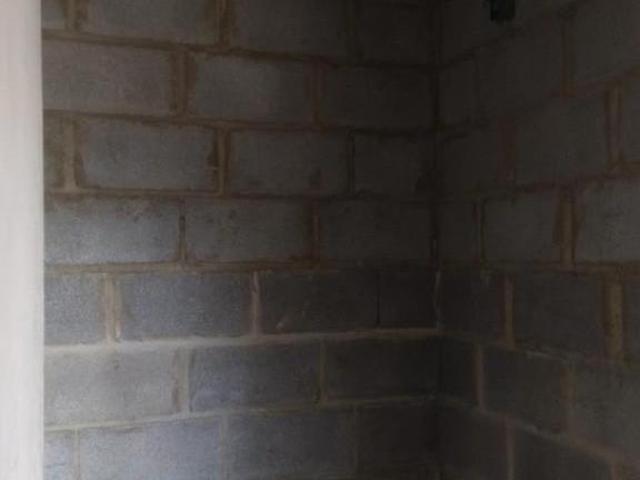 Chácara à venda em Sorocaba SP, Bairro Brigadeiro Tobias: 2 quartos, 2 salas, 1 banheiro, 20 vag