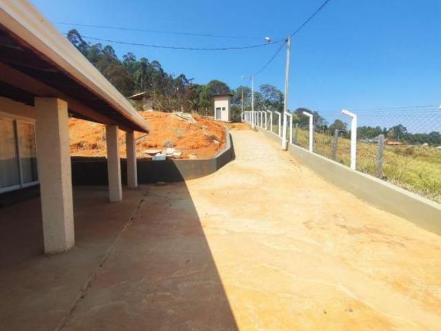 Chácara à Venda em Pedra Bela SP Bairro Limas