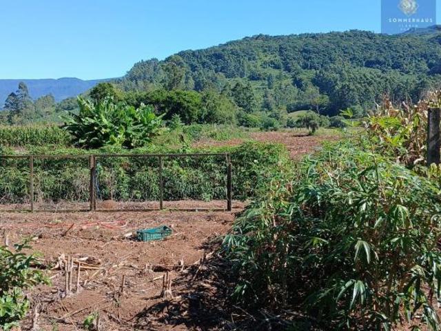 Chácara a venda em Três Cachoeiras