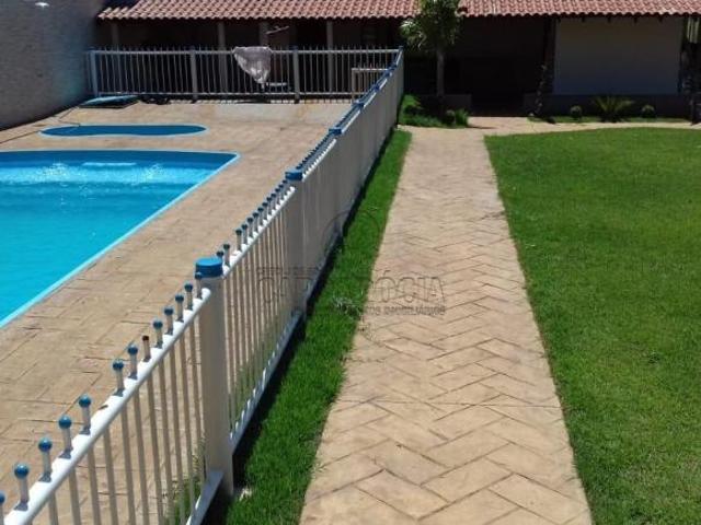 Chácara para Venda ? Ampla, Completa e com Área de Lazer