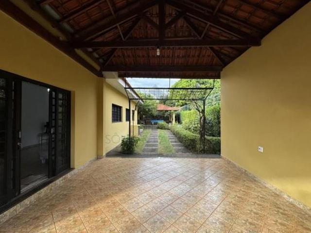 Chácara à venda no condomínio Village Bandeirantes I, em Jardinópolis/SP