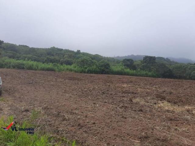 Chácara á venda no bairro Lagoa dos Ferreiras em Mandirituba PR