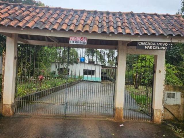 CHACARA Á VENDA NA CIDADE DE PIEDADE !