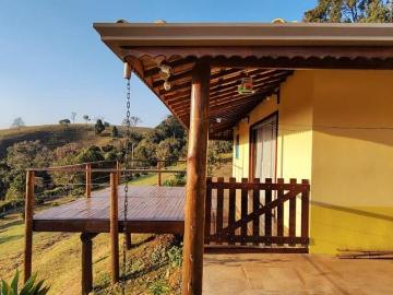 Chácara à venda na Serra da Mantiqueira Bueno Brandão com ESCRITURA