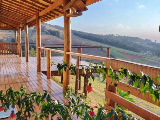 Chácara à venda na Serra da Mantiqueira Bueno Brandão com ESCRITURA