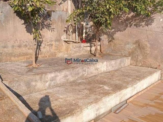 CHÁCARA A VENDA NA REGIÃO DO BOACHÁ NO BUGRE COM 1.000 M², PISCINA E ÁREA VERDE!