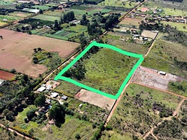 Chácara Chácara terreno com 5.87 ha 35 km do Plano de Piloto