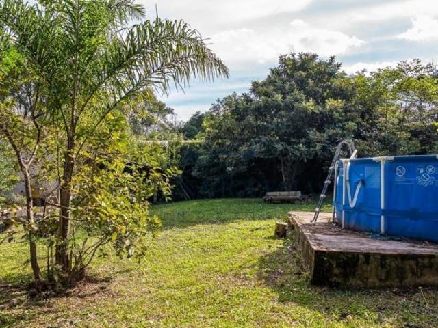 Chácara Charmosa em Pinhais com Casa Principal, Ático e Edícula Próximo ao Alphaville
