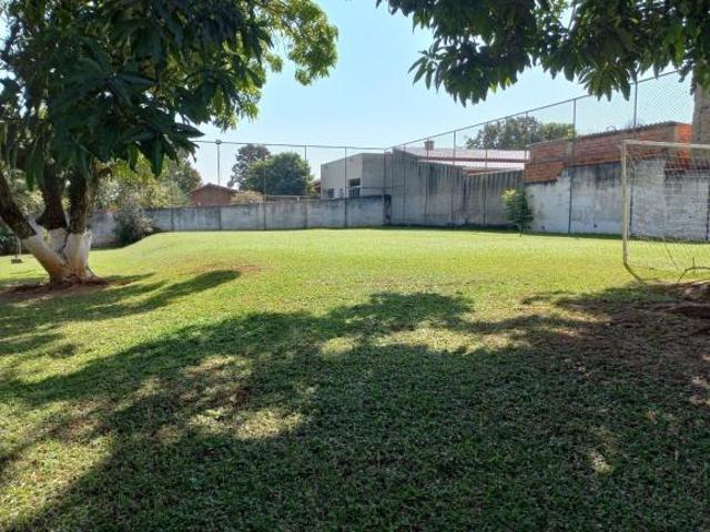 Chácara com 4.000 m2 de terreno plano, próximo da cidade !