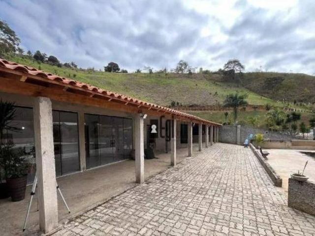 Chácara com 5 dormitórios à venda, 9000 m² por R$ 980.000,00 Centro Matias Barbosa/MG