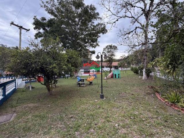 Chácara com 7 quartos, Centro, Pedro de Toledo R$ 1.5 mi, Cod: 1138