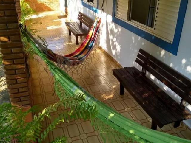 CHÁCARA COM CASAS PISCINA E POMAR REPLETO DE ÁRVORES FRUTÍFERAS