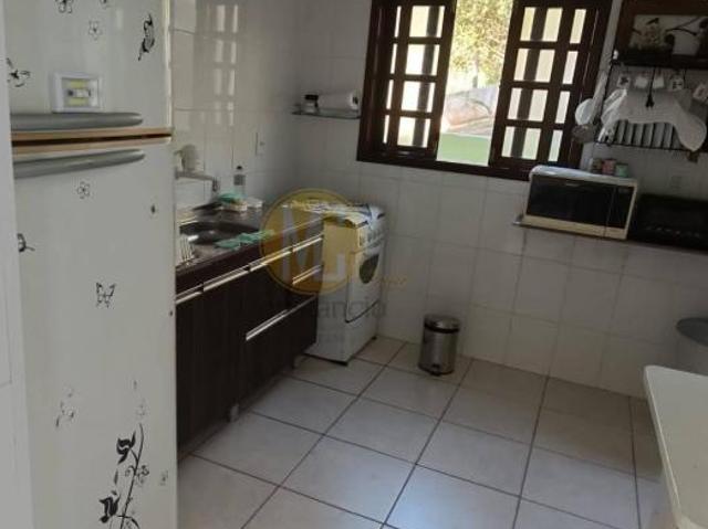 Chácara com 1144 m² em Santo Antônio do Pinhal