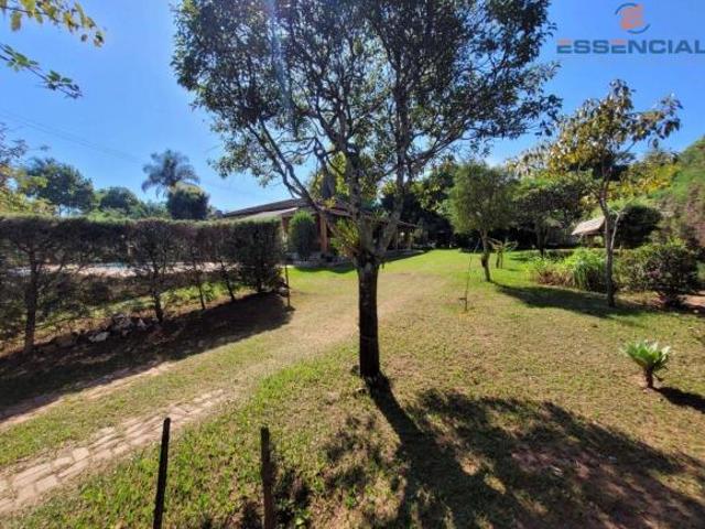 Chácara com 2 dormitórios à venda, 2840 m² por R$ 560.000,00 Califórnia 2 Botucatu/SP