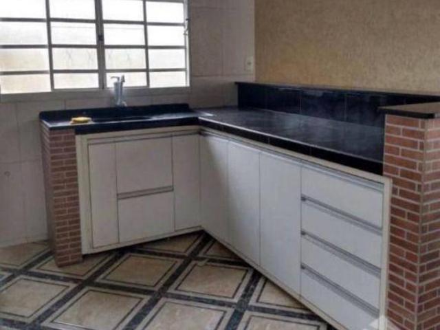 Chácara com 2 dormitórios, 1.700 m² venda ou aluguel Barreiro Taubaté/SP