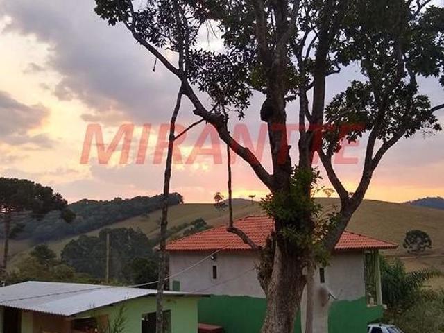 Chácara com 2 quartos