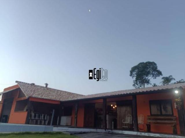 Chácara com 3 dormitórios à venda, 1424 m² por R$ 400.000,00 Chacara Chácara/MG
