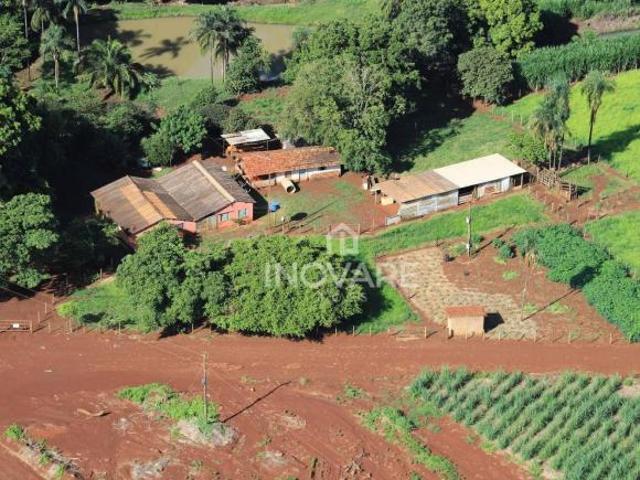 Chácara com 3 dormitórios à venda, 1 m² por R$ 1.300.000,00 Zona Rural Itumbiara/GO