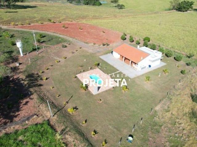 Chácara com 3 dormitórios à venda, 20000 m² por R$ 650.000,00 Centro Alfredo Marcondes/SP