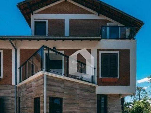 Chácara com 3 dormitórios à venda, 2100 m² por R$ 1.600.000,00 Chácaras Poços de Caldas Poços de
