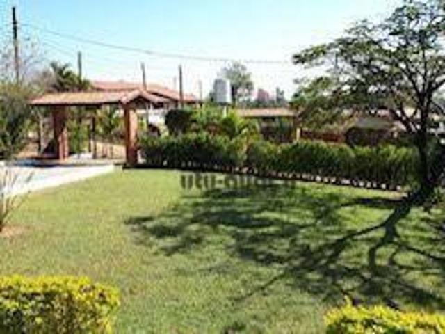 Chácara com 3 dormitórios à venda, 2400 m² por R$ 850.000,00 Bananal do Avecuia Porto Feliz/SP