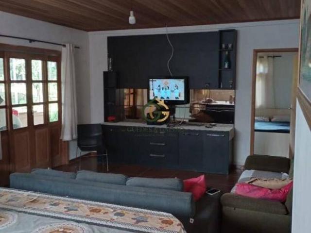 Chácara com 3 dormitórios à venda, 8100 m² por R$