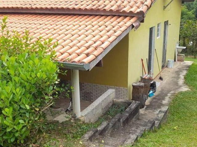 Chácara com 3 dormitórios à venda Várzea de Baixo Sarapuí/SP