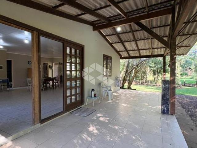 CHÁCARA COM CASA DE 02 DORMITÓRIOS EM RIO PARDINHO