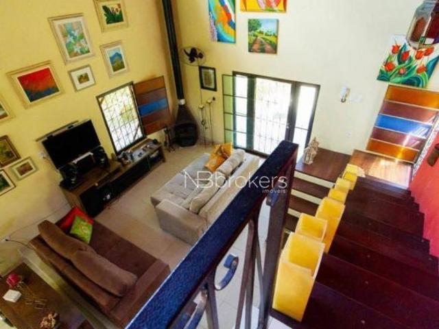 CHÁCARA COM CASA PRINCIPAL, HÓSPEDES E BISTRÔ EM FUNCIONAMENTO!