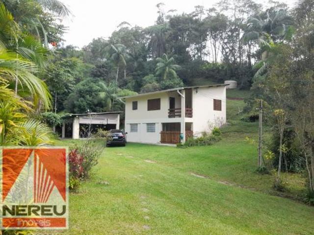 CHÁCARA COM ESTRUTURA PARA EXPLORAR LOCAÇAO E RENDA