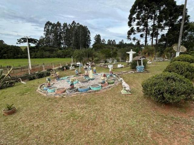 Chácara com Lago Próprio de 4 mil m² Estuda Permuta em Curitiba