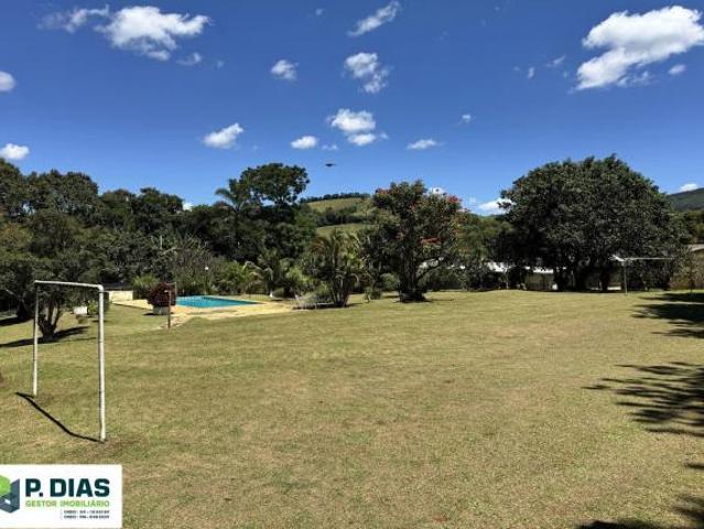 Chácara com Lindo Pomar Formado e Terreno Plano em Socorro Ideal para Seu Novo Refúgio!