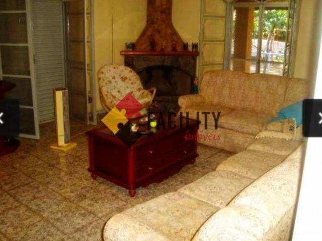Chácara com ótima casa assobradada no Recanto dos Dourdaos