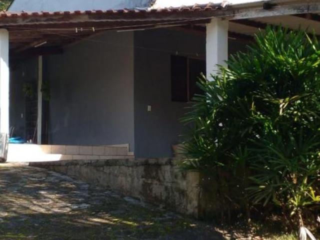 Chácara com piscina, lago e Rio