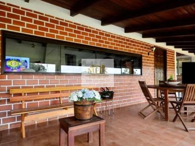 Chácara comercial/residencial a venda no Caminho do Vinho em São José dos Pinhais