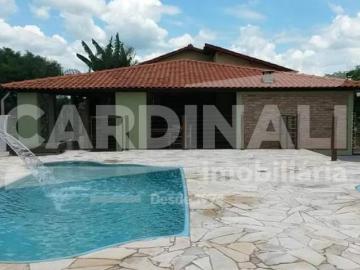 Chácara completa à venda estrutura ideal para lazer ou moradia