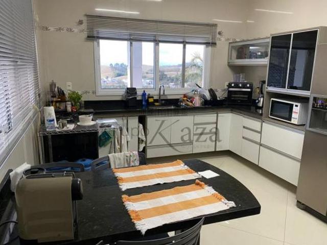 Chácara Condomínio Jardim São Gabriel Residencial Vale dos Lagos 450m²