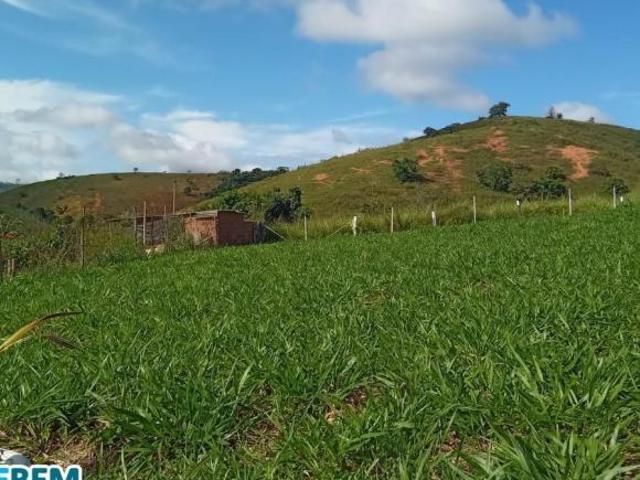 CHÁCARA Á VENDA CÓRREGO DO PRATA!
