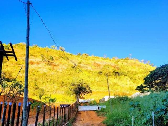 CHÁCARA Á VENDA EM UBAPORANGA