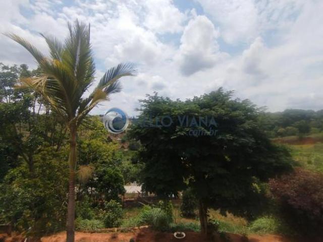 Chácara de luxo à venda em Pouso Alto MG, no bairro Furnas 2: venha viver a tranquilidade no campo!