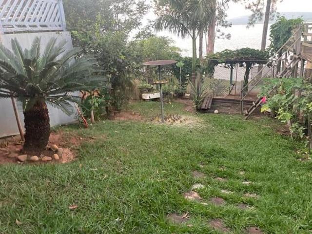 Chácara de luxo em condomínio exclusivo em Dois Córregos SP: 5 quartos, 4 suítes, 3 salas, 6 banheir