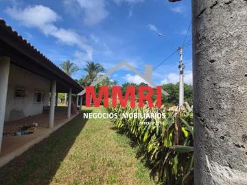 Chácara de 1.080m² à venda em Araçoiaba da Serra: 3 quartos, suíte, sala, ACEITA PERMUTA!