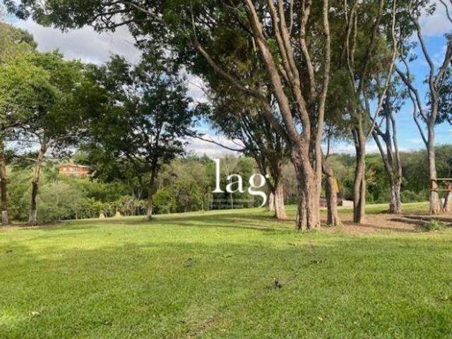 Chácara de 22033 m² à venda, casa sede com 8 dormitórios Éden Sorocaba/SP